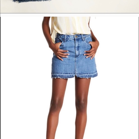 Free People denim Step Up Skirt with frayed hem - Picture 3 of 9